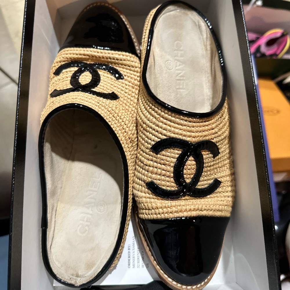 Chanel raffia espadrilles